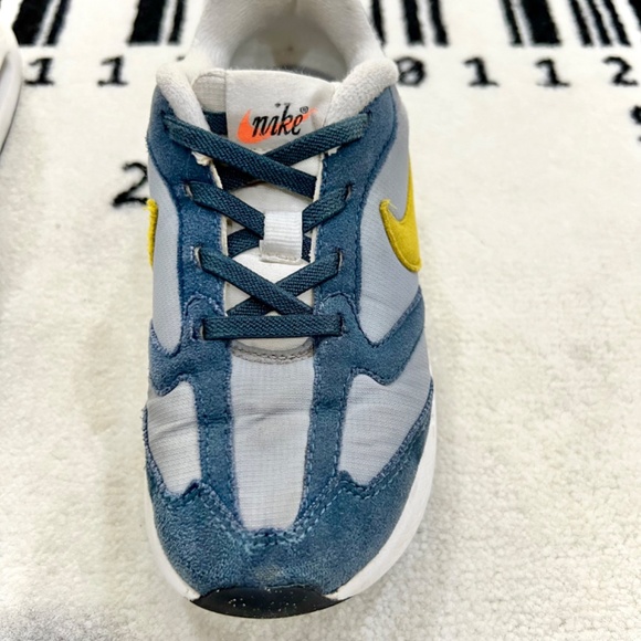 Nike Air Max Dawn 'Particle Grey Dark Citron' DH3157-003 - GS / Kids 13C - Picture 7 of 11